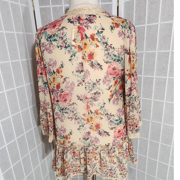 NWT Torrid Ruffle Kimono Lightweight Chiffon Floral Tan Plus Size: 00X (10) - Picture 5 of 5